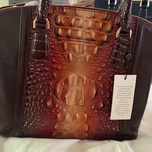Beautiful Brahmin satchel, Medium. Brand New.